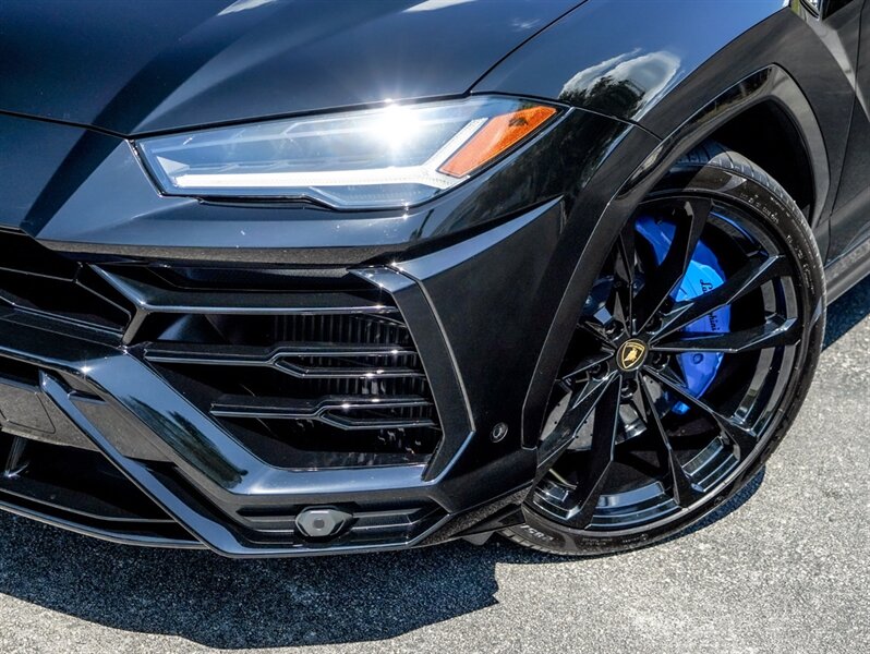 2022 Lamborghini Urus   - Photo 3 - Bonita Springs, FL 34134