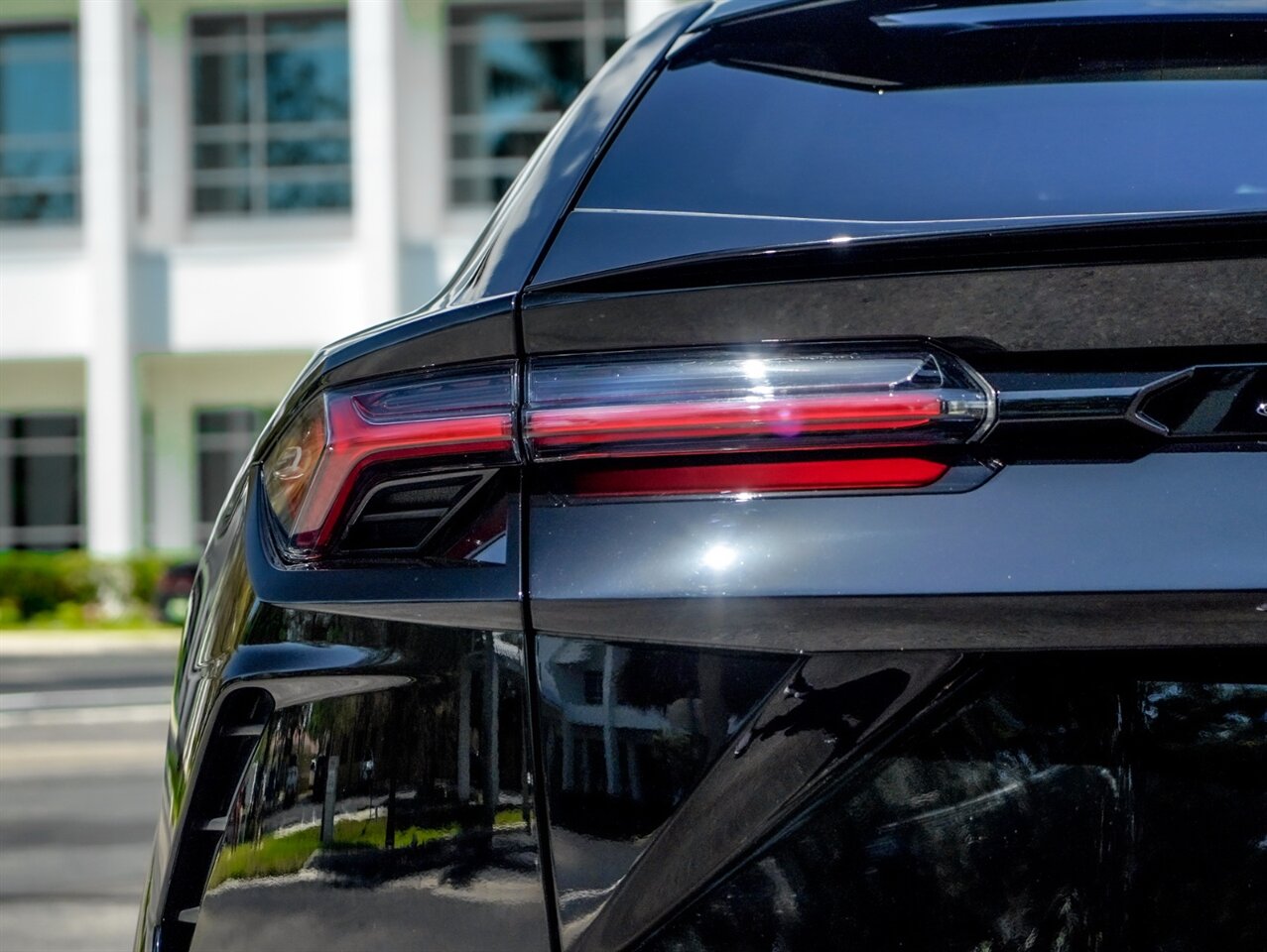 2022 Lamborghini Urus   - Photo 44 - Bonita Springs, FL 34134