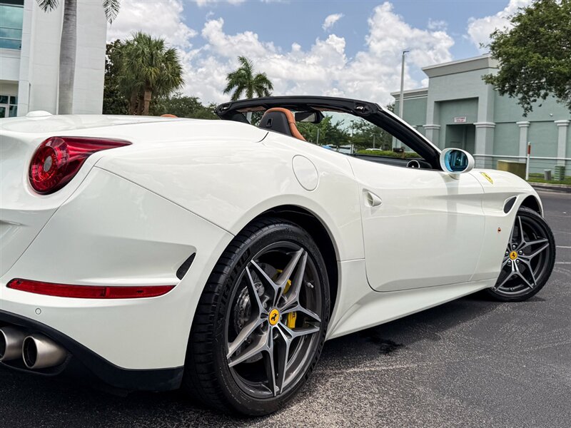 2017 Ferrari California T - Photo 60 - Bonita Springs, FL 34134