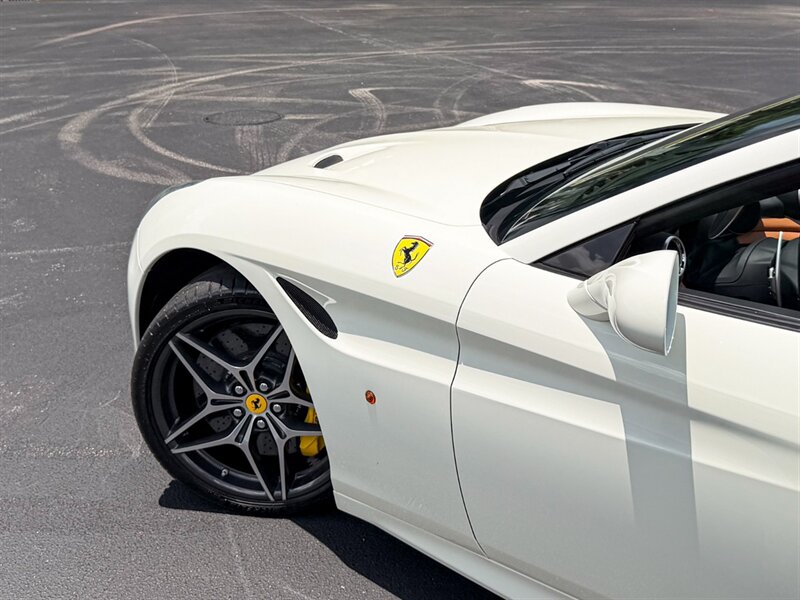 2017 Ferrari California T - Photo 50 - Bonita Springs, FL 34134