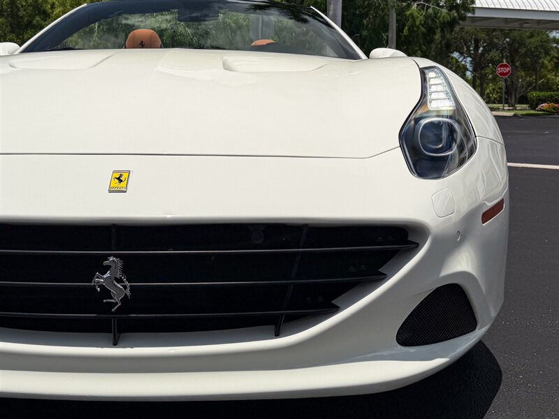 2017 Ferrari California T - Photo 3 - Bonita Springs, FL 34134
