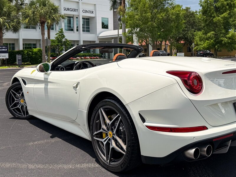 2017 Ferrari California T - Photo 49 - Bonita Springs, FL 34134