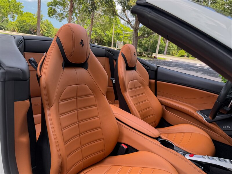2017 Ferrari California T - Photo 34 - Bonita Springs, FL 34134