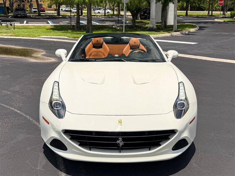 2017 Ferrari California T - Photo 5 - Bonita Springs, FL 34134