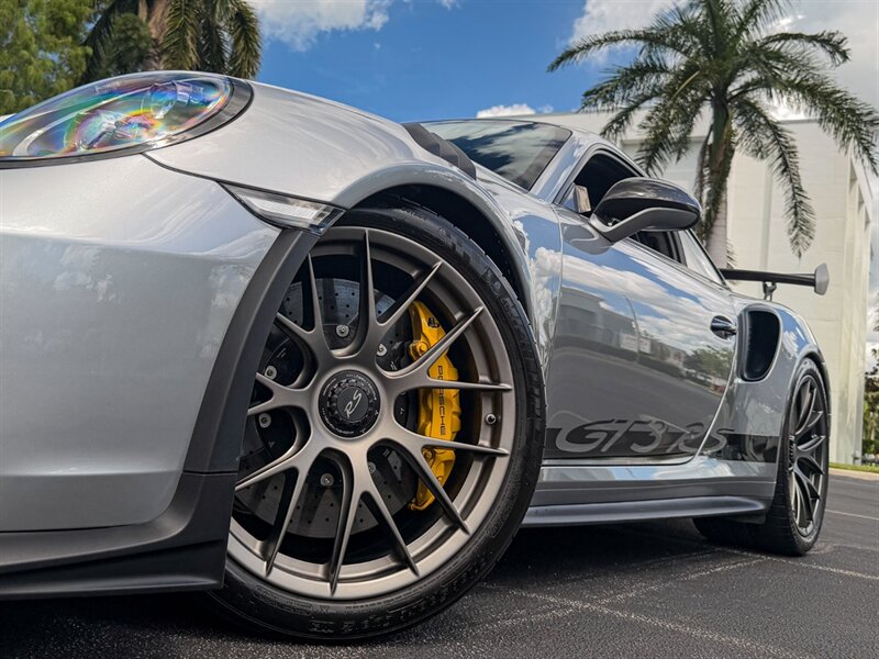 2019 Porsche 911 GT3 RS - Photo 12 - Bonita Springs, FL 34134