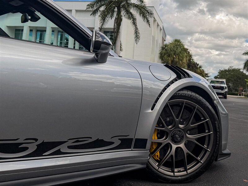 2019 Porsche 911 GT3 RS - Photo 60 - Bonita Springs, FL 34134