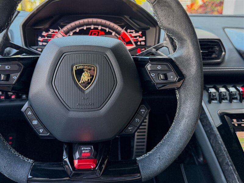 2021 Lamborghini Huracan EVO   - Photo 34 - Bonita Springs, FL 34134