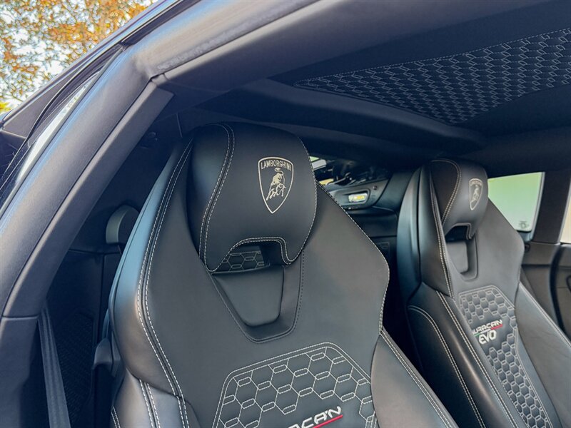 2021 Lamborghini Huracan EVO   - Photo 39 - Bonita Springs, FL 34134