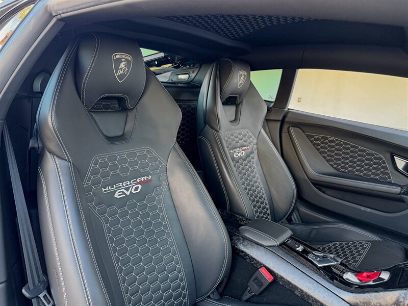 2021 Lamborghini Huracan EVO   - Photo 38 - Bonita Springs, FL 34134