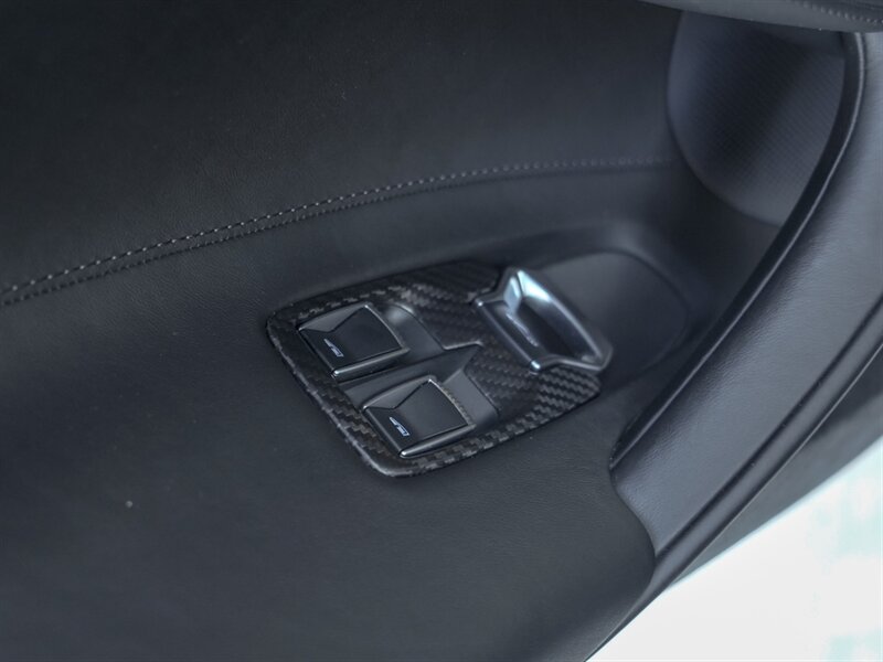 2019 McLaren 720S - Photo 19 - Bonita Springs, FL 34134