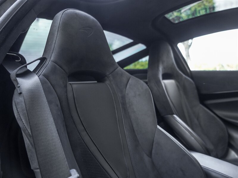 2019 McLaren 720S - Photo 25 - Bonita Springs, FL 34134