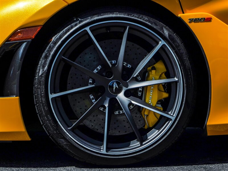 2019 McLaren 720S - Photo 30 - Bonita Springs, FL 34134