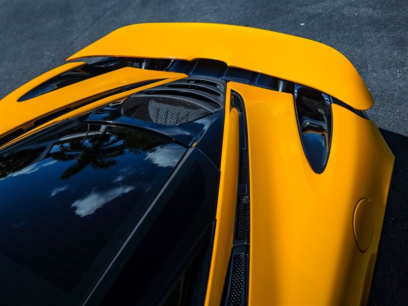 2019 McLaren 720S - Photo 10 - Bonita Springs, FL 34134