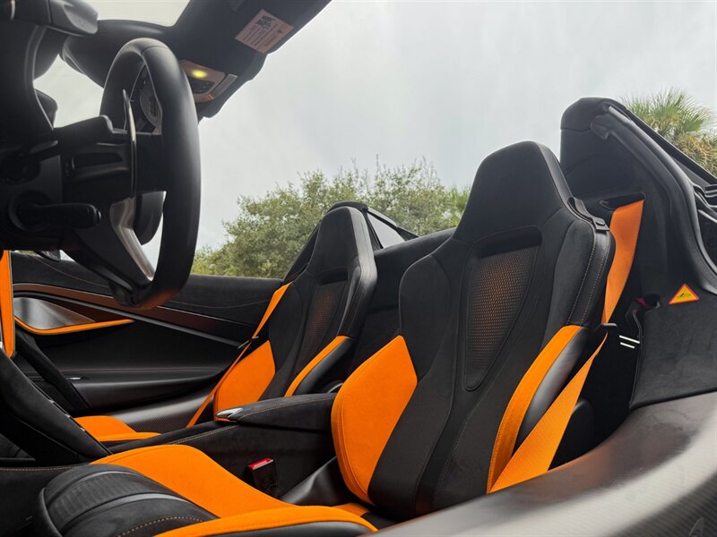 2024 McLaren 750S Spider - Photo 22 - Bonita Springs, FL 34134