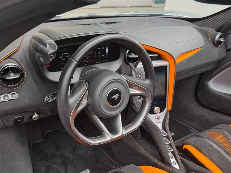 2024 McLaren 750S Spider - Photo 27 - Bonita Springs, FL 34134