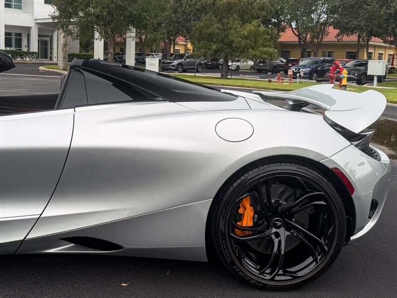 2024 McLaren 750S Spider - Photo 37 - Bonita Springs, FL 34134