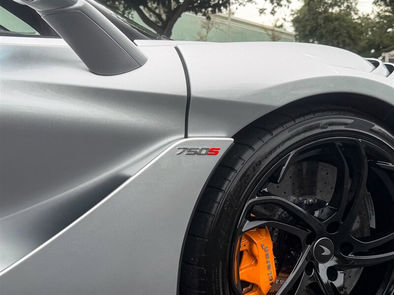 2024 McLaren 750S Spider - Photo 56 - Bonita Springs, FL 34134