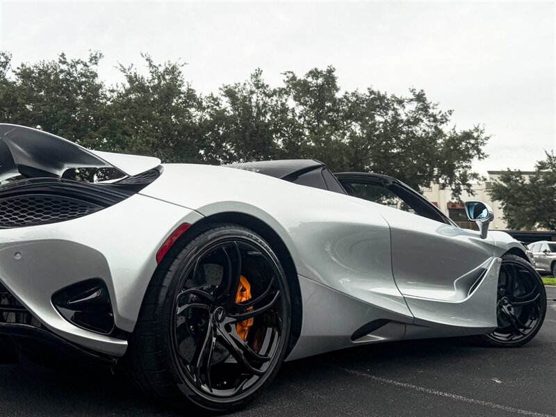 2024 McLaren 750S Spider - Photo 51 - Bonita Springs, FL 34134