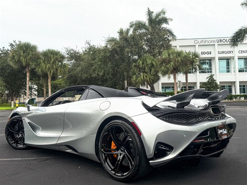 2024 McLaren 750S Spider - Photo 39 - Bonita Springs, FL 34134