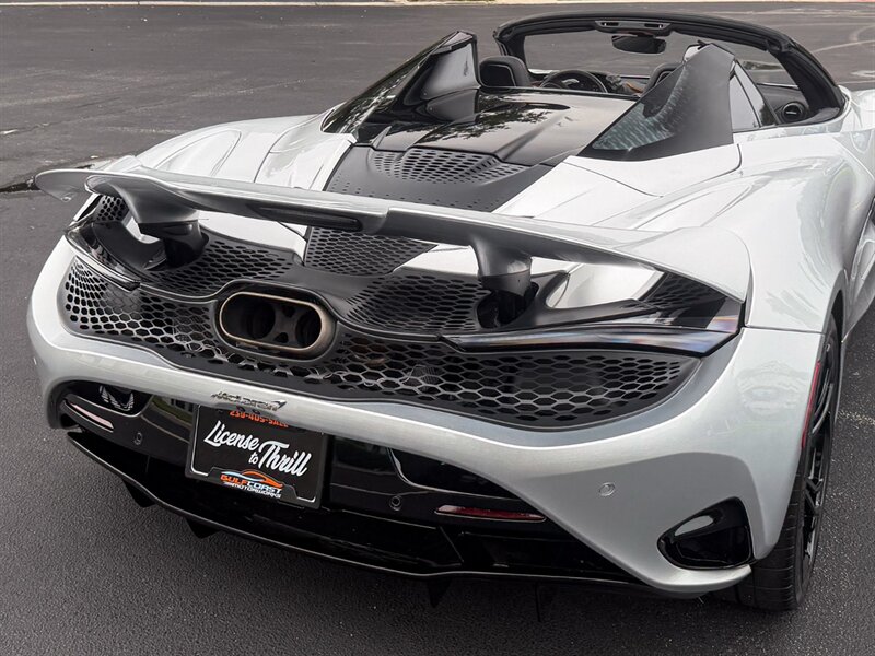 2024 McLaren 750S Spider - Photo 48 - Bonita Springs, FL 34134