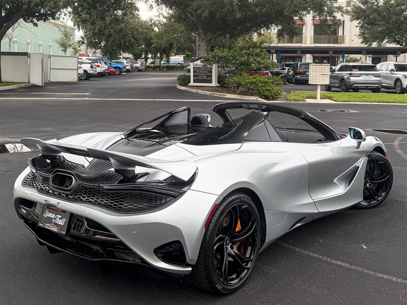 2024 McLaren 750S Spider - Photo 53 - Bonita Springs, FL 34134