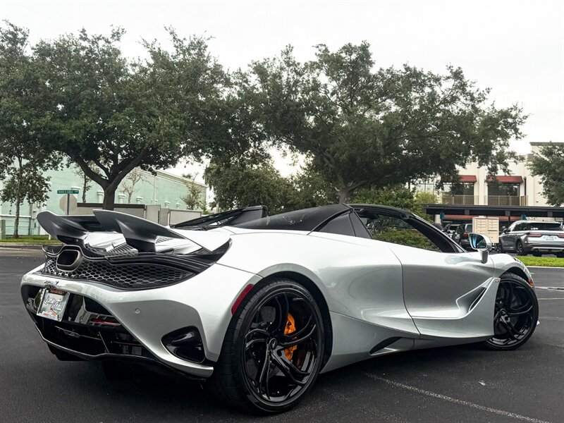 2024 McLaren 750S Spider - Photo 50 - Bonita Springs, FL 34134