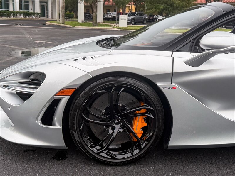 2024 McLaren 750S Spider - Photo 35 - Bonita Springs, FL 34134