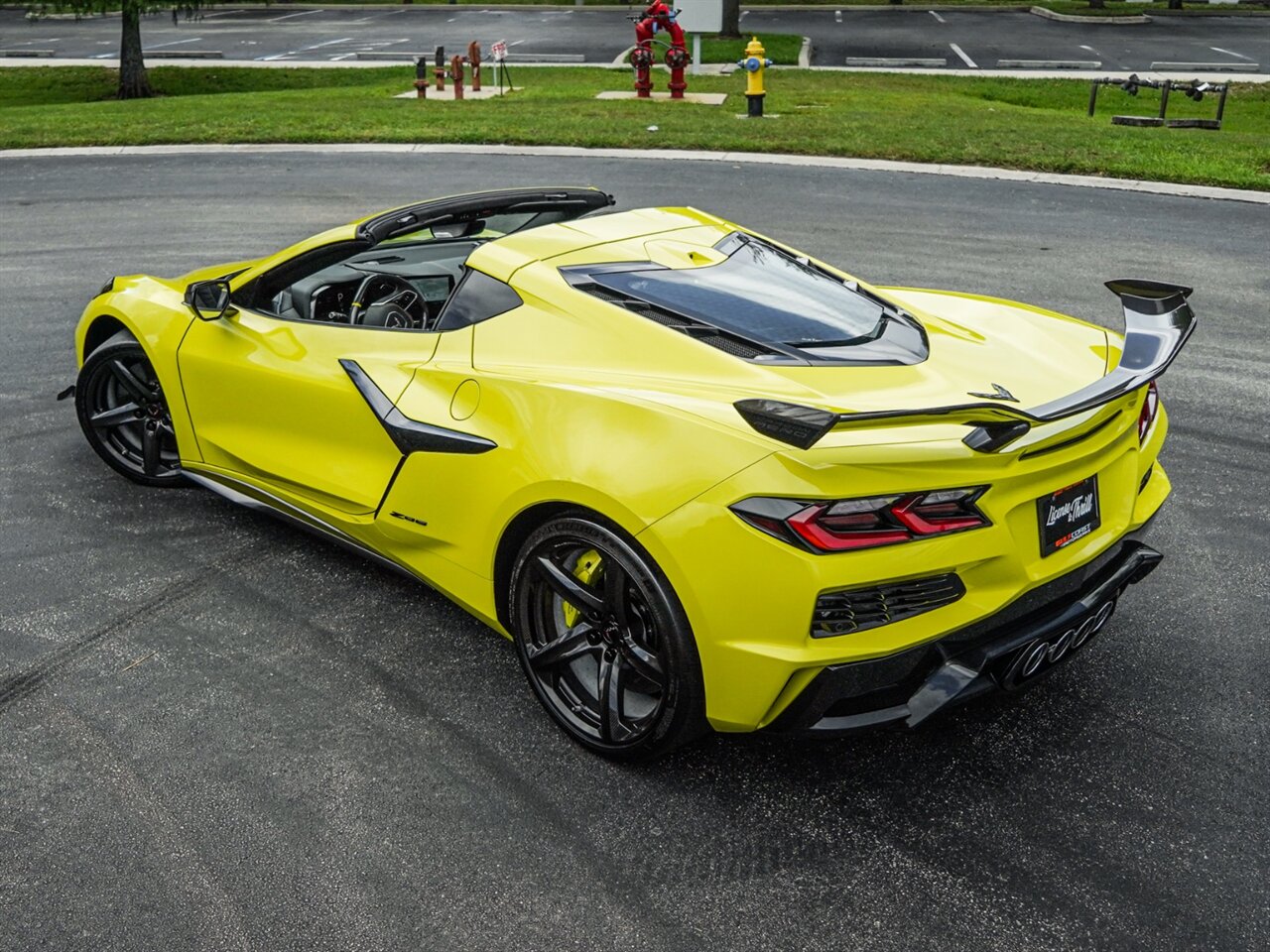 2023 Chevrolet Corvette Z06   - Photo 44 - Bonita Springs, FL 34134