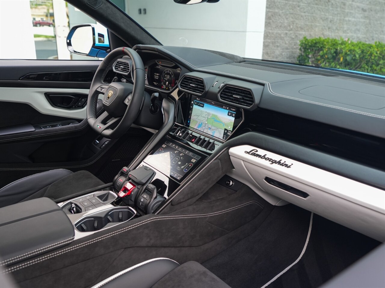 2024 Lamborghini Urus S   - Photo 41 - Bonita Springs, FL 34134