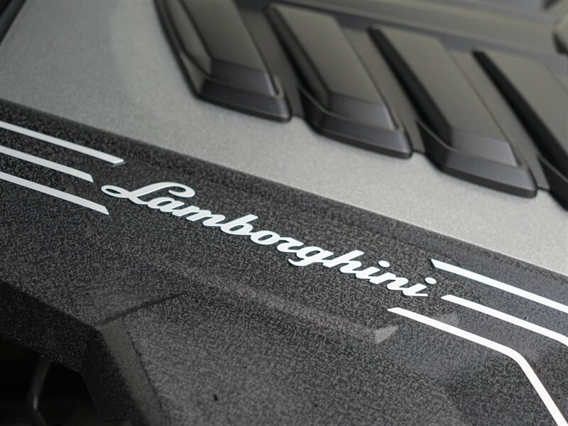 2024 Lamborghini Urus S   - Photo 57 - Bonita Springs, FL 34134