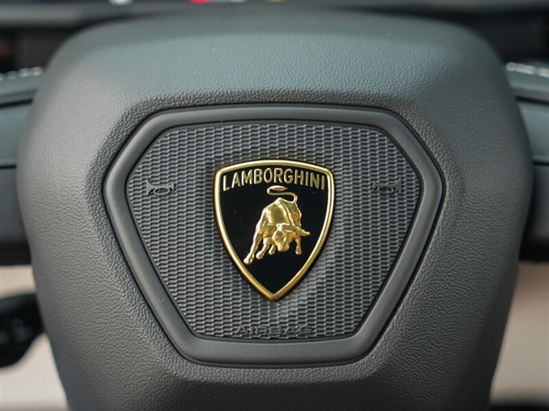 2024 Lamborghini Urus S   - Photo 44 - Bonita Springs, FL 34134