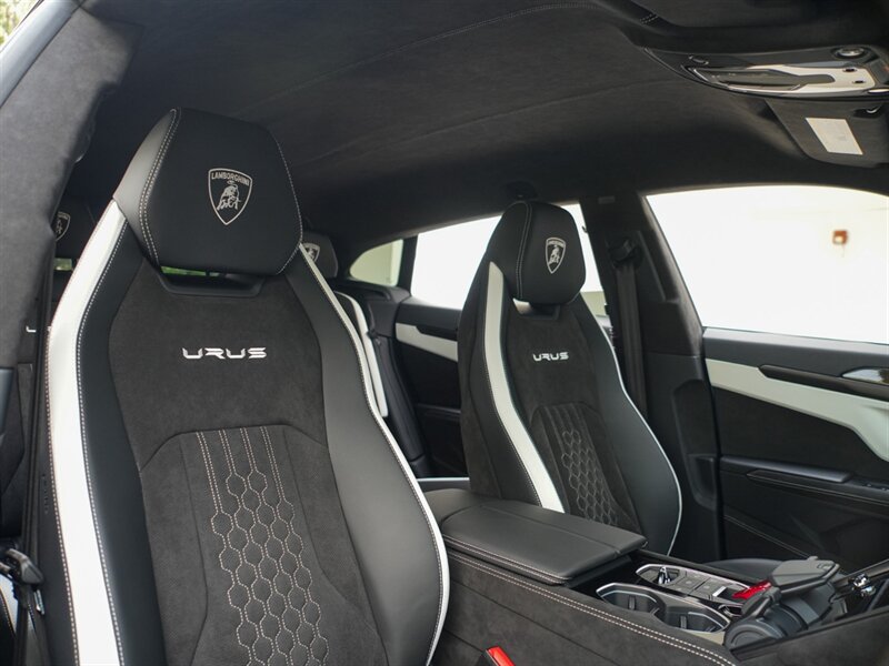 2024 Lamborghini Urus S   - Photo 48 - Bonita Springs, FL 34134