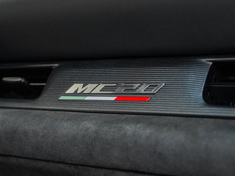 2022 Maserati MC20 - Photo 36 - Bonita Springs, FL 34134