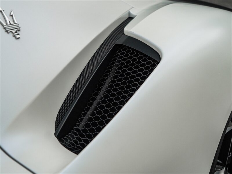 2022 Maserati MC20 - Photo 50 - Bonita Springs, FL 34134