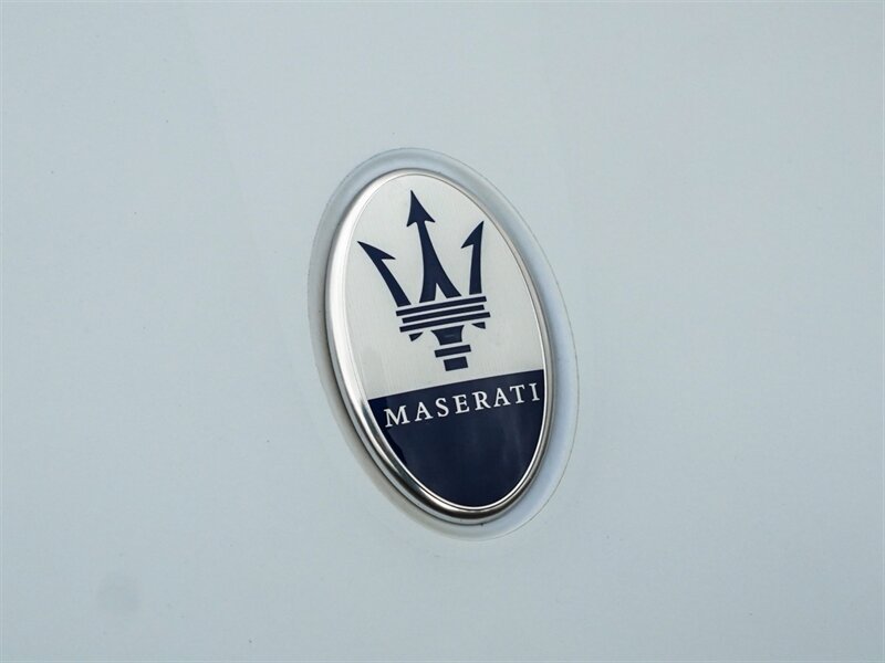 2022 Maserati MC20 - Photo 6 - Bonita Springs, FL 34134