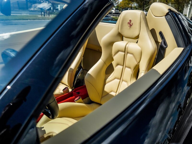 2012 Ferrari 458 Spider   - Photo 7 - Bonita Springs, FL 34134