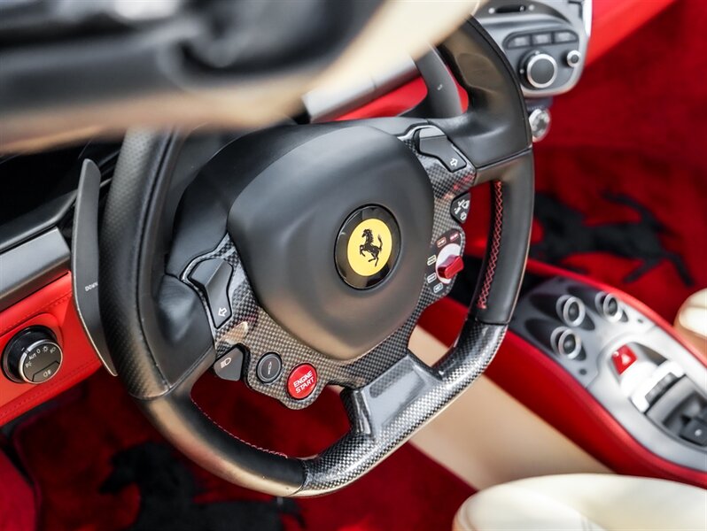 2012 Ferrari 458 Spider   - Photo 24 - Bonita Springs, FL 34134