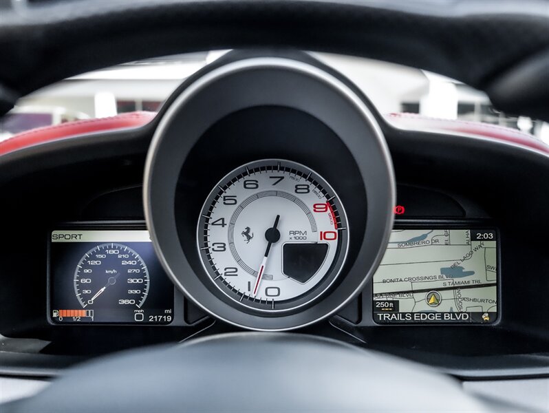 2012 Ferrari 458 Spider   - Photo 13 - Bonita Springs, FL 34134