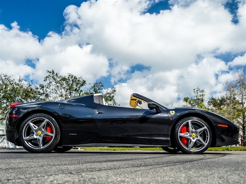 2012 Ferrari 458 Spider   - Photo 45 - Bonita Springs, FL 34134
