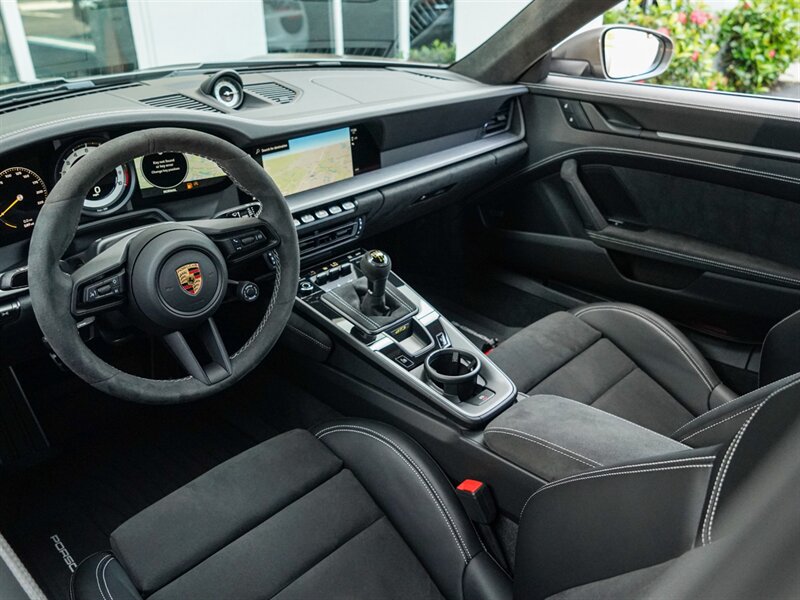 2023 Porsche 911 GT3   - Photo 2 - Bonita Springs, FL 34134