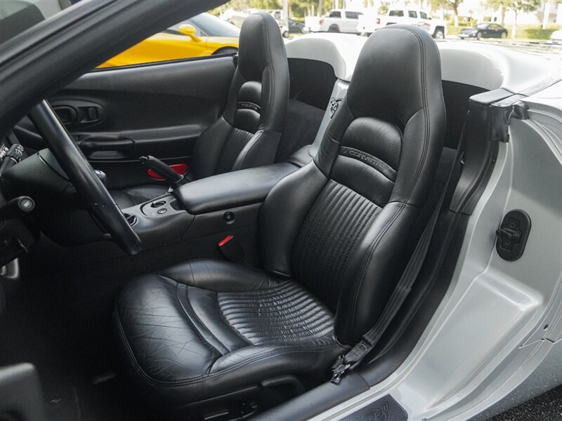 2000 Chevrolet Corvette - Photo 21 - Bonita Springs, FL 34134