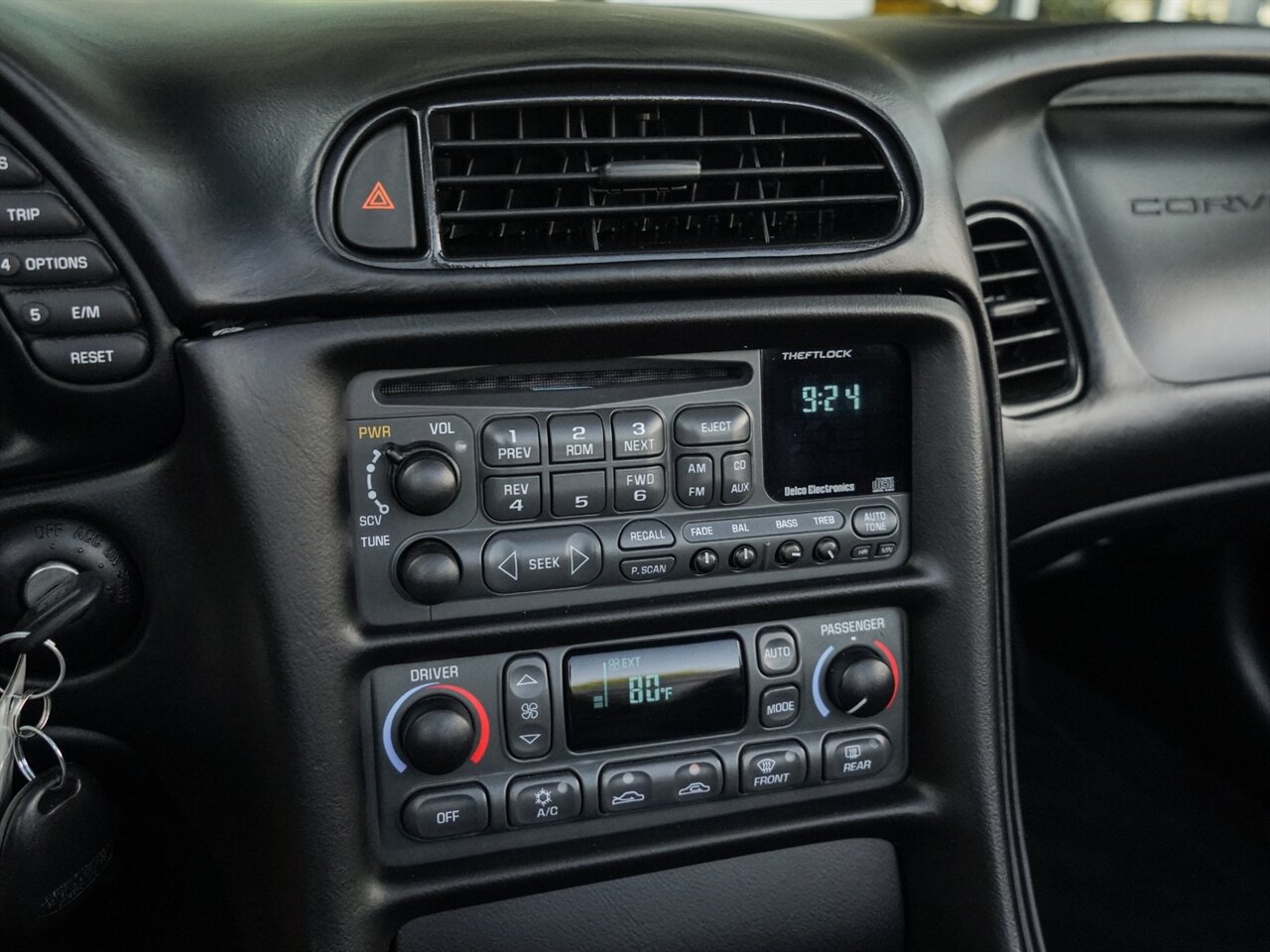 2000 Chevrolet Corvette   - Photo 17 - Bonita Springs, FL 34134