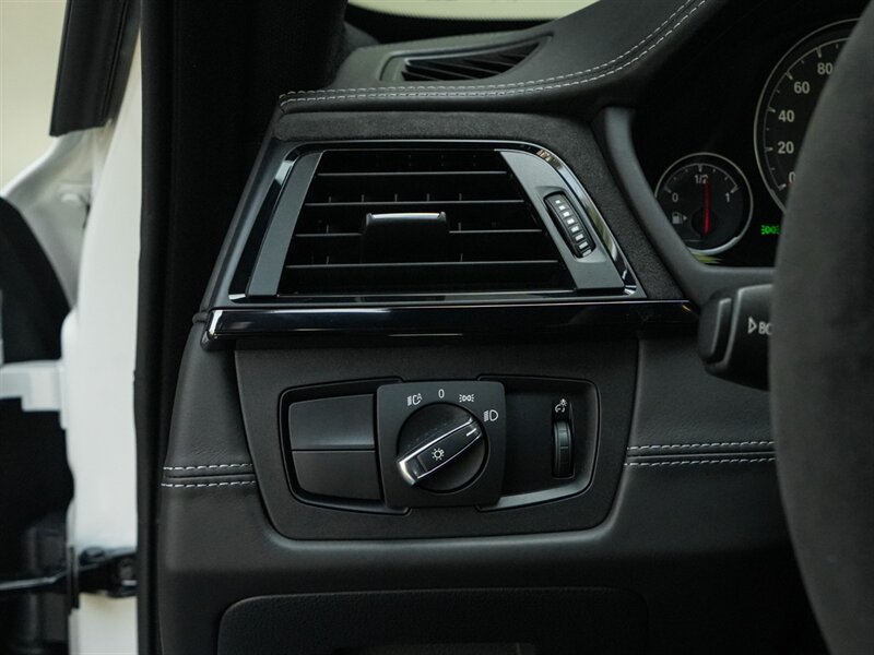 2016 BMW M4 GTS - Photo 35 - Bonita Springs, FL 34134