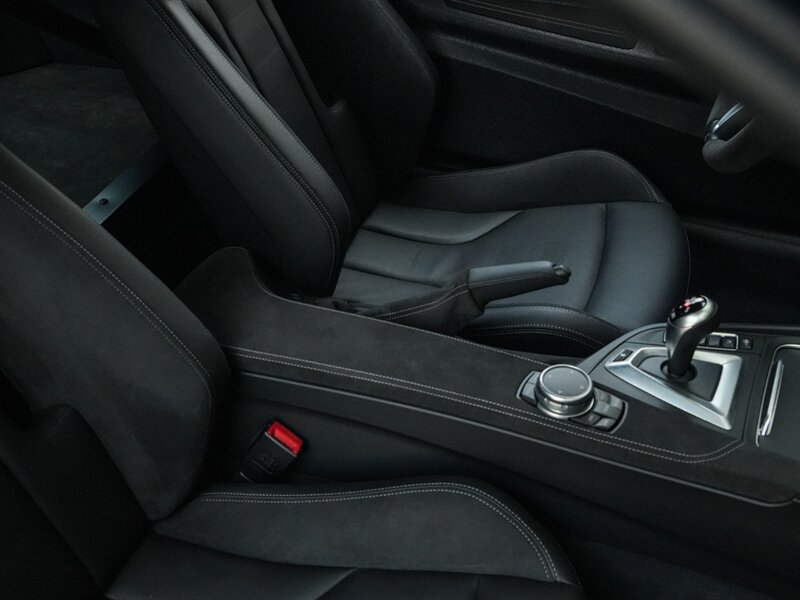 2016 BMW M4 GTS - Photo 39 - Bonita Springs, FL 34134