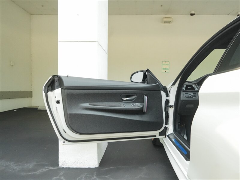 2016 BMW M4 GTS - Photo 27 - Bonita Springs, FL 34134