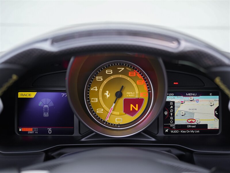 2022 Ferrari F8 Spider - Photo 13 - Bonita Springs, FL 34134