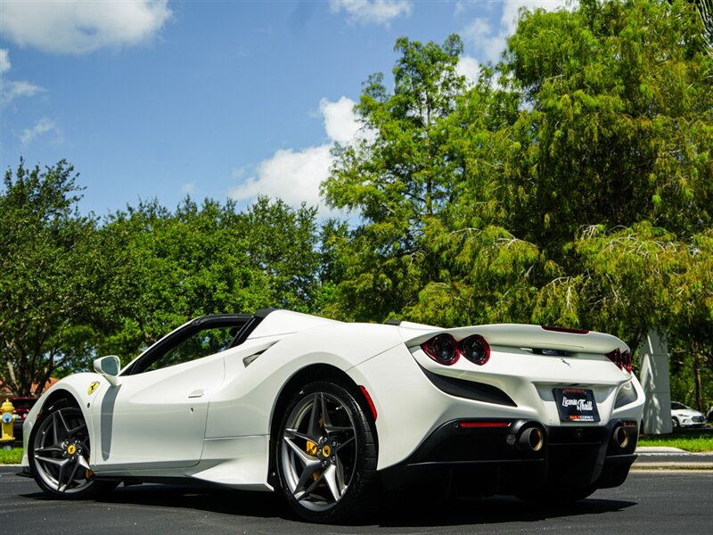2022 Ferrari F8 Spider - Photo 52 - Bonita Springs, FL 34134