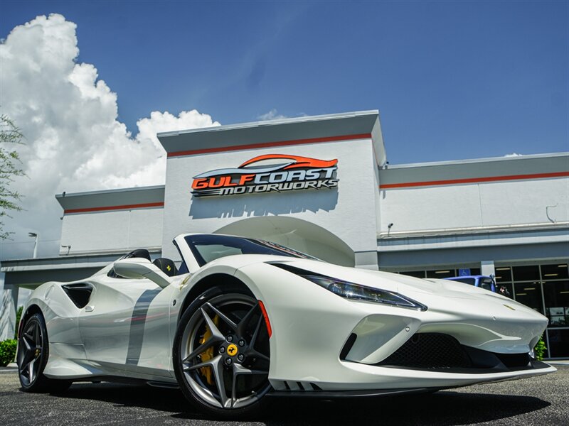 2022 Ferrari F8 Spider  
