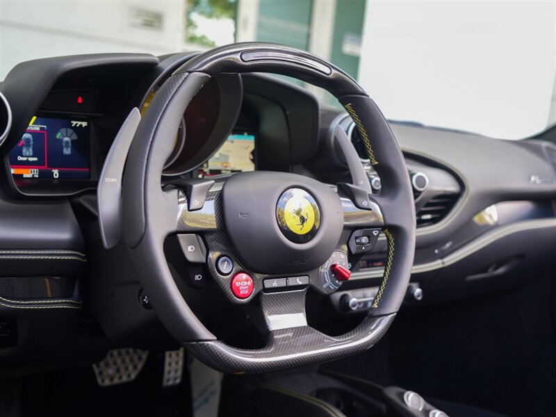 2022 Ferrari F8 Spider - Photo 12 - Bonita Springs, FL 34134