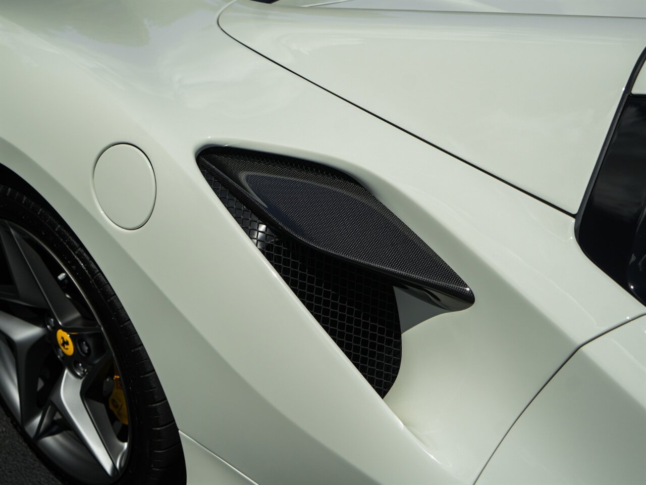 2022 Ferrari F8 Spider   - Photo 78 - Bonita Springs, FL 34134